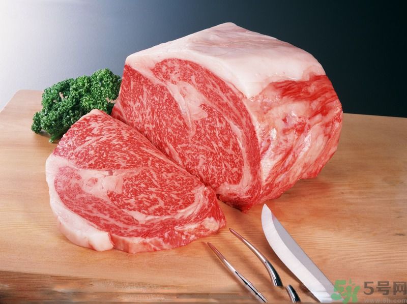 吃生肉長寄生蟲？哪些生肉吃了會致命？