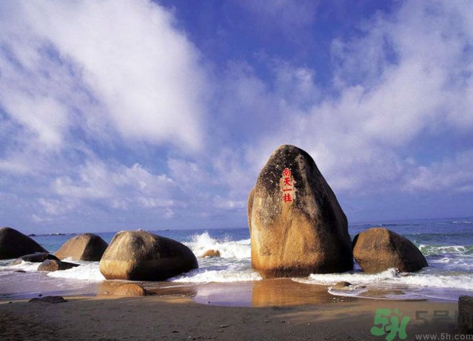 天涯海角附近有什么實惠吃海鮮的餐廳？天涯海角吃海鮮可以去那里？