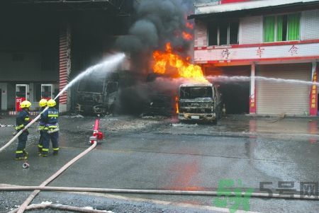 加油過滿汽車起火是怎么回事？汽車加油要注意什么？