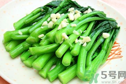 炒青菜為什么發(fā)黑？炒青菜發(fā)黑怎么辦？