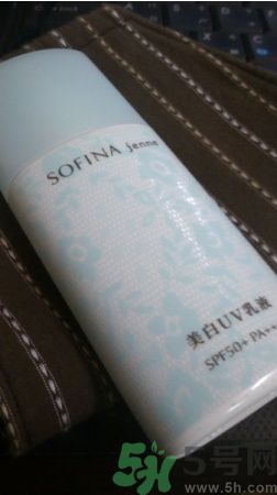 sofina蘇菲娜防曬霜要卸妝嗎？sofina防曬區(qū)別有哪幾種