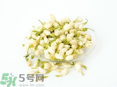 高血壓可以喝茉莉花茶嗎？喝茉莉花茶可以降血壓嗎？