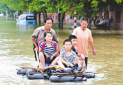 在雨水中走路容易得什么?。吭谟晁凶呗酚惺裁次：?？