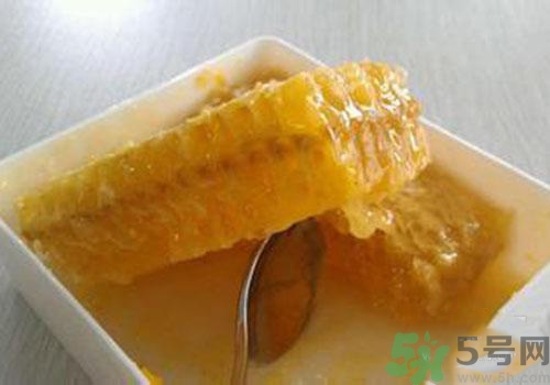 糖尿病可以吃蜂膠嗎？吃蜂膠降血糖嗎？
