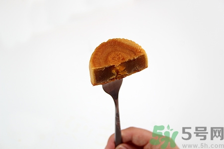 月餅和西瓜能一起吃嗎?月餅和西瓜一起吃會怎么樣