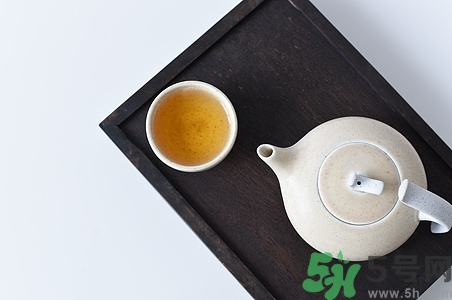 火龍果和茶一起喝嗎?火龍果和茶一起喝會(huì)怎么樣