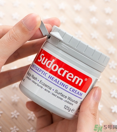 Sudocrem屁屁霜怎么用？sudocrem屁屁霜初生寶寶能用嗎？