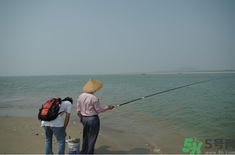 十月份可以釣魚(yú)嗎？十月份釣魚(yú)用什么餌料？