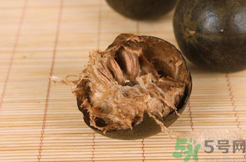 羅漢果發(fā)霉了可以泡茶嗎？喝了發(fā)霉的羅漢果茶會(huì)怎樣？