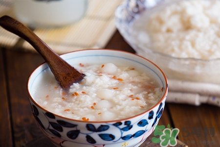 冬天吃米酒能驅(qū)寒嗎？冬天吃米酒有什么好處？