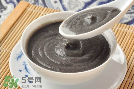 芝麻糊不能和什么一起吃？芝麻糊與哪些食物相克？