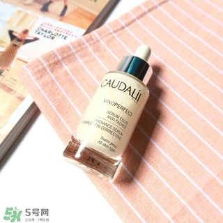 歐緹麗美白精華怎么用?caudalie美白精華使用方法