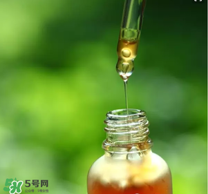 精華什么年紀(jì)用？精華什么年齡開始用？