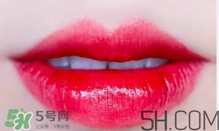 蘭蔻和雅詩(shī)蘭黛口紅哪個(gè)好？雅詩(shī)蘭黛和蘭蔻口紅對(duì)比