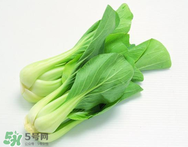 薺菜和青菜哪個(gè)營(yíng)養(yǎng)價(jià)值高？青菜和薺菜有什么分別？