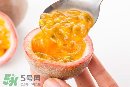 百香果泡水好喝嗎？百香果泡水什么味道？