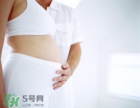 孕婦可以聞?dòng)推嵛秵?？孕婦聞了油漆味對(duì)胎兒有影響嗎？