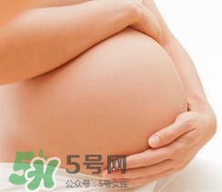 孕婦摸肚子對胎兒有什么危害嗎？孕婦摸肚子的正確方法？