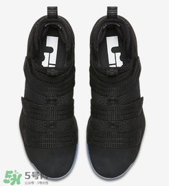 nike lebron soldier11黑冰配色多少錢(qián)？耐克士兵11黑冰專(zhuān)柜價(jià)格