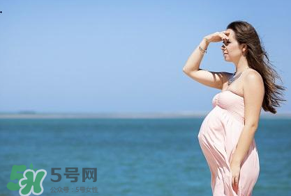 孕婦能用爽身粉嗎？孕婦能用爽身粉擦腳嗎？