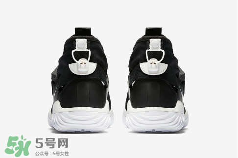 nikelab acg 07 kmtr機能運動鞋黑白配色什么時候發(fā)售？