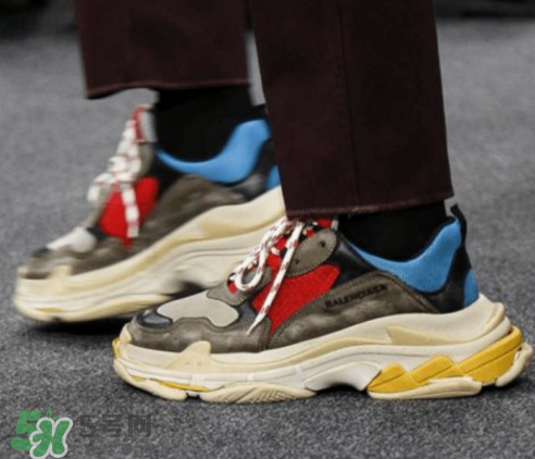 balenciaga triple s怎么預定？巴黎世家秋冬新款運動鞋在哪預定？