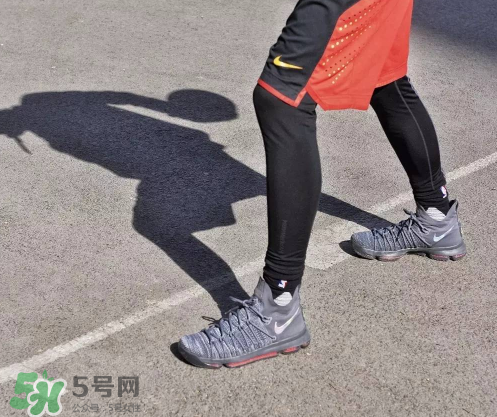 nike kd9 elite上腳怎么樣？耐克kd9 elite實(shí)戰(zhàn)測(cè)評(píng)