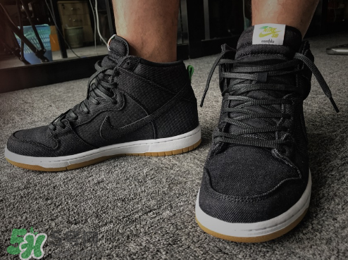 nike sb dunk momofuku限量版滑板鞋多少錢？