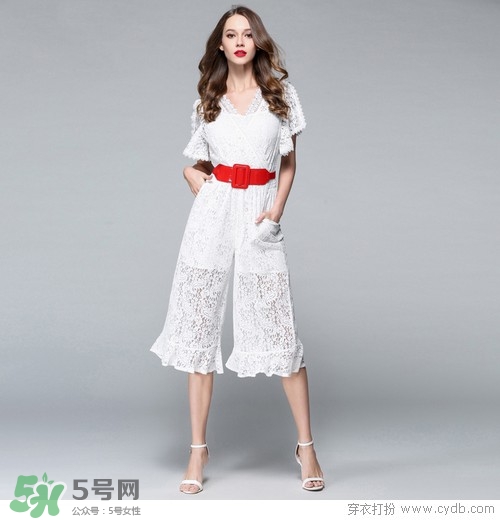 8月份穿什么衣服？八月份穿衣搭配