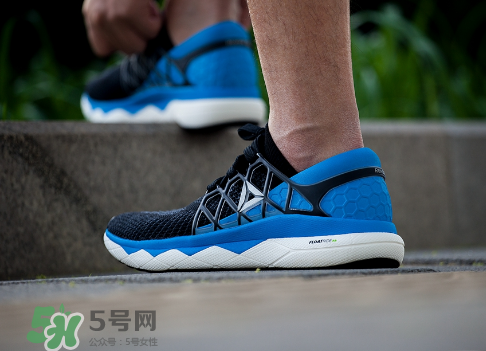 reebok floatride run腳感怎么樣？銳步floatride跑鞋測(cè)評(píng)