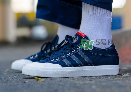 bonethrower與adidas聯(lián)名款板鞋什么時(shí)候發(fā)售？