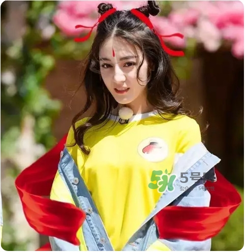 女明星夏天搭配圖片 女明星夏天穿什么衣服