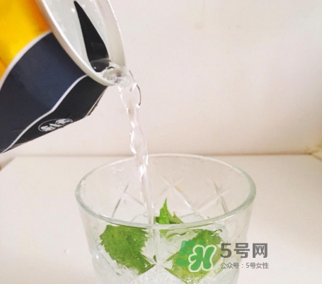 蘇打水怎么做飲料？檸檬蘇打水怎么做