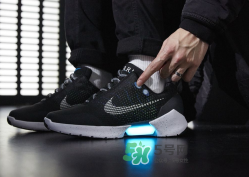 nike hyperadapt 1.0國內(nèi)在哪買？耐克自動系鞋帶鞋國內(nèi)發(fā)售店鋪