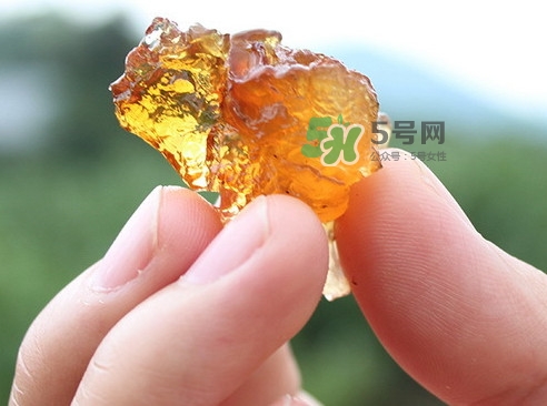 桃膠一次食用量多少？桃膠多吃有什么危害