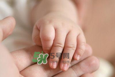 生孩子前要準(zhǔn)備什么？生孩子一般要多久？