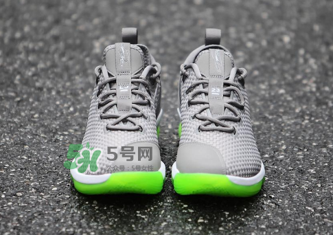 nike lebron 14 low dunkman灰綠配色實物怎么樣？