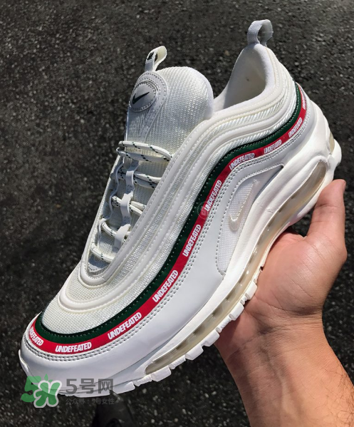 undefeated與nike air max 97聯(lián)名白色款什么時候發(fā)售_實物怎么樣？