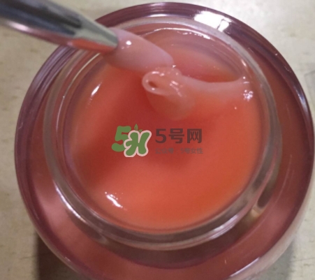 土家硒泥坊唇膜和蘭芝唇膜哪個好？土家硒泥坊唇膜和蘭芝對比