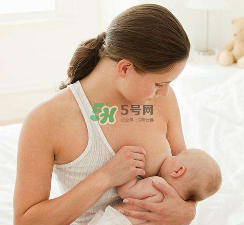 母乳喂養(yǎng)會乳糖不耐受嗎？母乳喂養(yǎng)會過度喂養(yǎng)嗎？