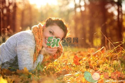 女人秋冬怎么進(jìn)補(bǔ)？女人秋季如何養(yǎng)生？