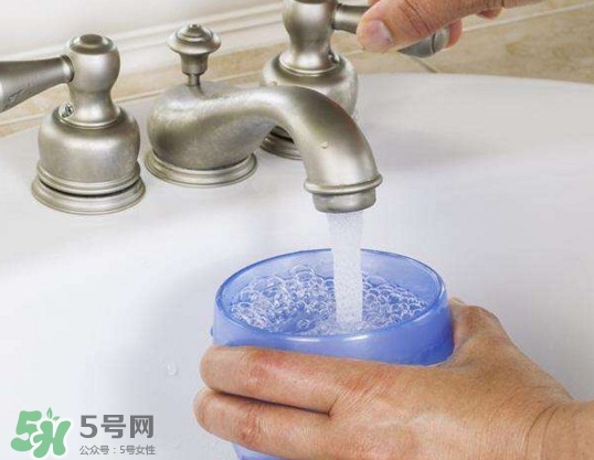 自來(lái)水到底能不能喝？自來(lái)水有哪些危害