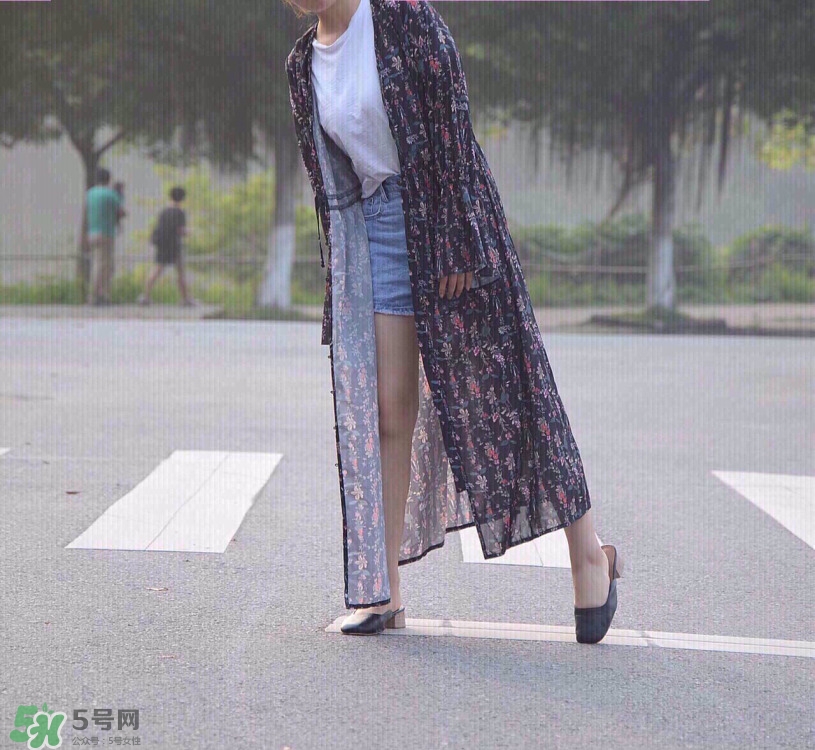 小個(gè)子女生怎么穿顯高的方法