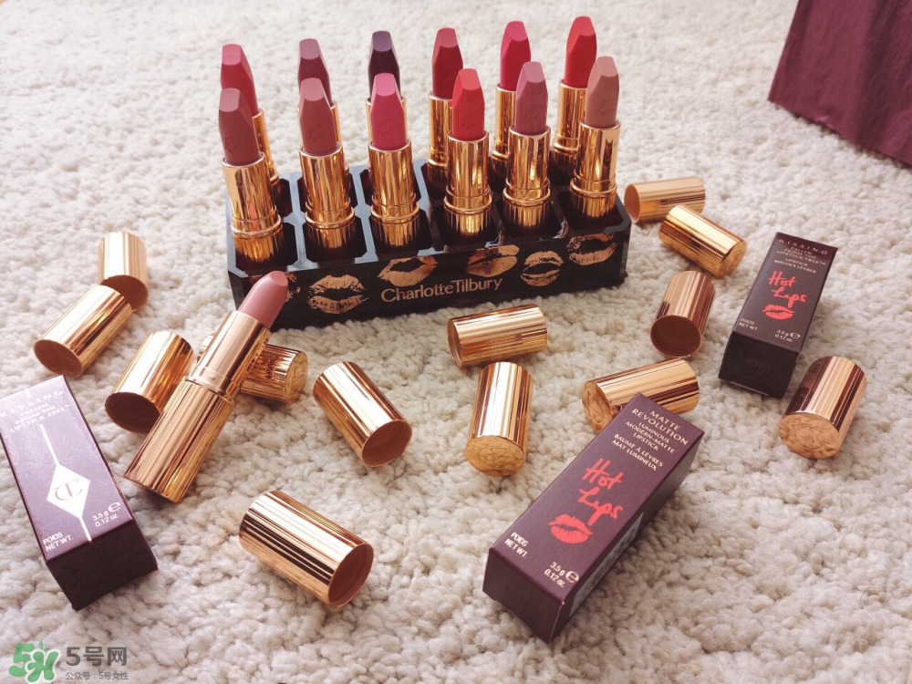 charlotte tilbury hot lips口紅色號_試色圖