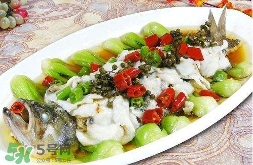 鰱魚可以清蒸嗎？清蒸鰱魚怎么做好吃？