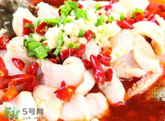 鱸魚(yú)可以做酸菜魚(yú)嗎？鱸魚(yú)可以做水煮魚(yú)嗎？