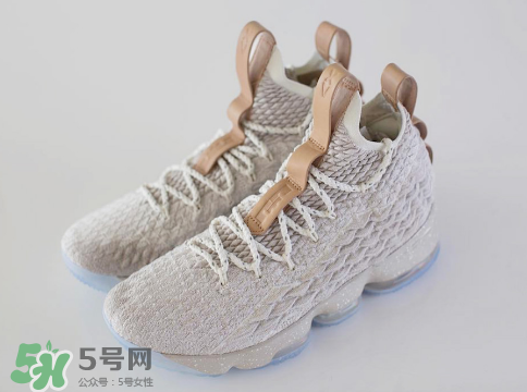 nike lebron 15 ghost實(shí)物細(xì)節(jié)怎么樣？