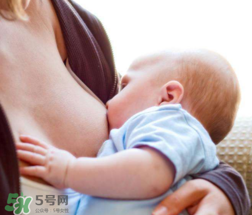 保姆偷喝女主人母乳  成人喝母乳有什么好處？