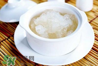 雪蛤膏能放冰箱冷凍嗎？過期的雪蛤膏還能吃嗎？