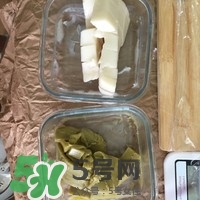 榴蓮冰皮月餅的做法？榴蓮冰皮月餅價(jià)格